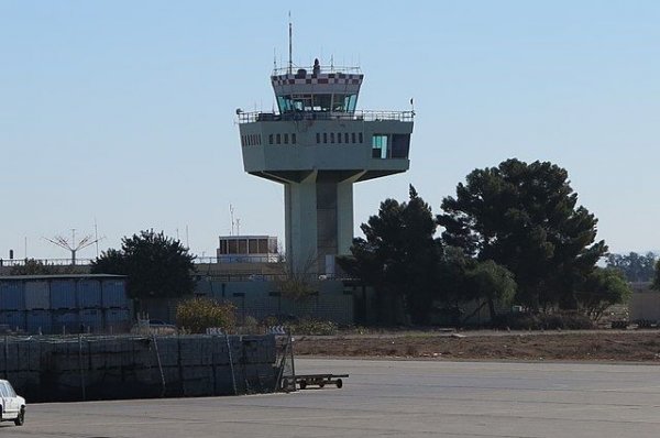 Международный аэропорт Триполи подвергся авиаудару - «Политика»