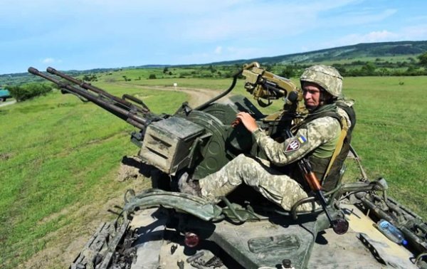 На Донбассе за день 13 обстрелов, ВСУ без потерь