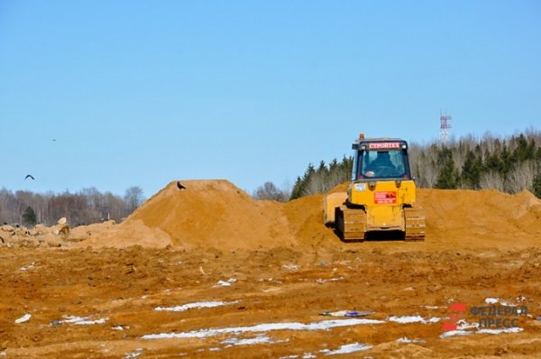 На Южном Урале крупную свалку мусора закопали в землю