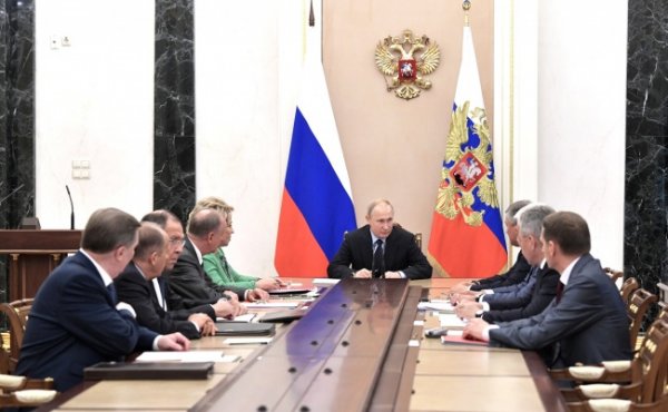 Путин обсудил с членами Совбеза ситуацию в Грузии и в Персидском заливе - «Новости Дня»