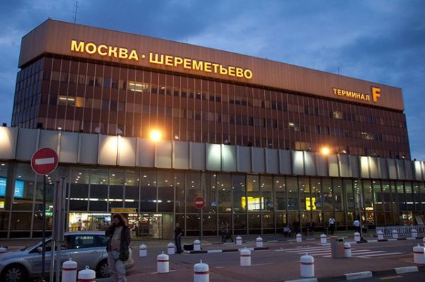 Рейс «Москва - Екатеринбург» вернулся в Шереметьево из-за неполадок - «Происшествия»