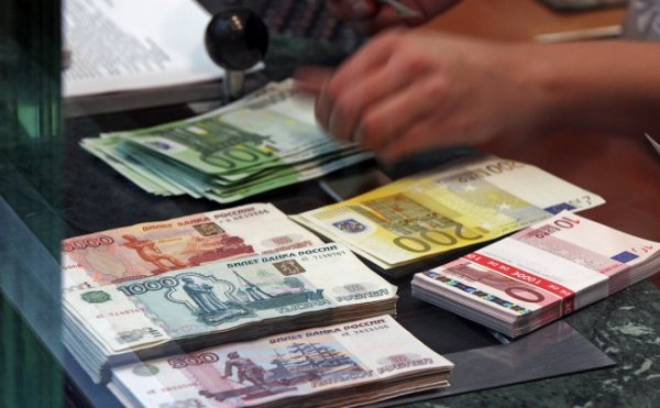 Россия и ЕС готовятся к переходу на расчеты в рублях и евро - «Новости Дня»
