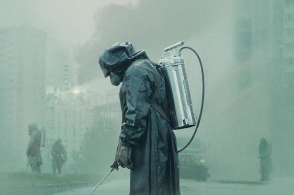 Сценарист «Чернобыля» пожелал удачи авторам российского фильма о трагедии - «Политика»
