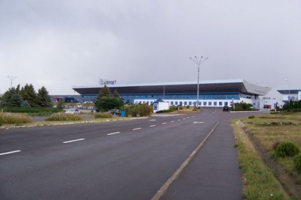 Сообщение о минировании аэропорта в Кишиневе оказалось ложным - «Политика»