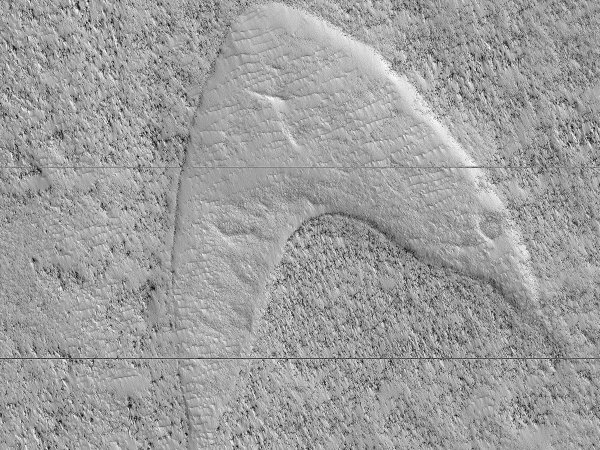 Спутник НАСА нашел на Марсе эмблему Звездного флота из Star Trek - «Новости дня»