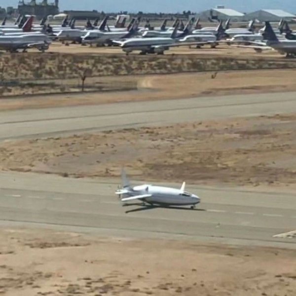 Таинственный самолёт-пуля Celera 500L готовится к первому полёту - «Новости дня»