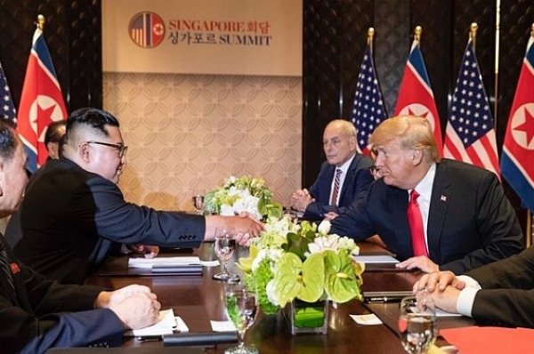 Трамп рассчитывает на встречу с Ким Чен Ыном в воскресенье - «Происшествия»