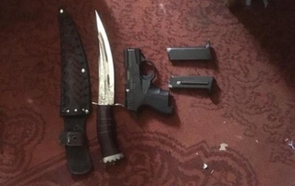 У жителя Луганской области нашли оружие и коноплю