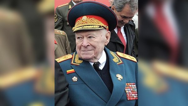 Умер бывший начальник "идеологического" управления КГБ Филипп Бобков - «Новости дня»