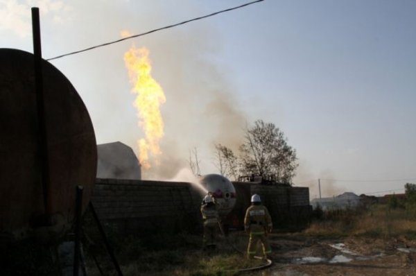 В Чечне ликвидировали пожар на АЗС - «Происшествия»