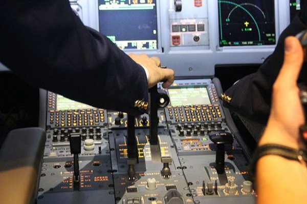 В летном отряде «Аэрофлота» раскритиковали письмо летчика с жалобами - «Происшествия»