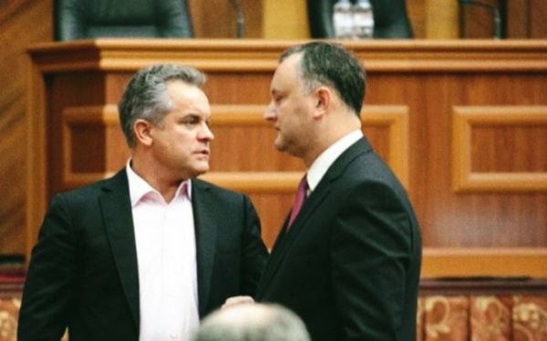 В Молдавии новая власть: демократы не хотят сдаваться без боя - «Новости Дня»
