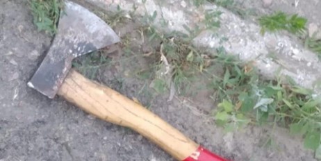 На Киевщине пьяный мужчина ударил полицейского топором - «Мир»
