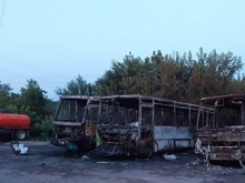 Под Киевом сожгли автобусы, бесплатно перевозившие стариков - «Военное обозрение»