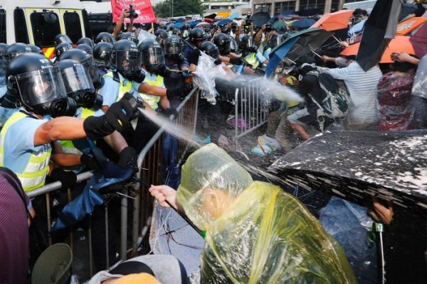 Протест в Гонконге: сотни тысяч жителей китайского Сянгана вышли на улицы - «Новости Дня»