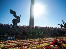 Русский союз Латвии призывает защитить памятник советским воинам-освободителям Риги - «Военное обозрение»