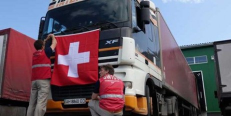 Швейцария направила 400 тонн гумпомощи в "ДНР" - «Автоновости»