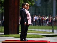 Suddeutsche Zeitung (Германия): Меркель продолжает выступать за антироссийские санкции - «Политика»