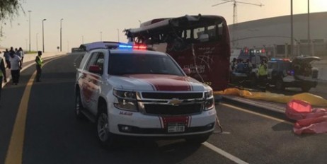 В Дубае в ДТП попал автобус с туристами, 17 погибших - «Мир»