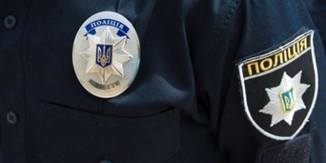 В Киеве водитель BMW переехал ногу полицейского - «Автоновости»