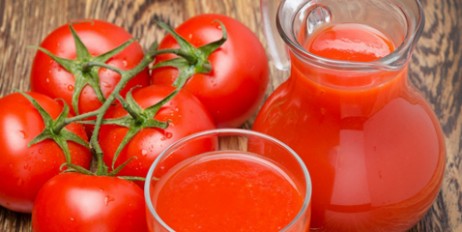 Врачи объяснили, как томатный сок может повлиять на давление - «Мир»