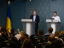 Зеленский заверяет: Территорией Украины торговать никто не собирается - «Военное обозрение»