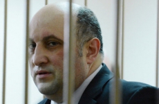 Бывший первый заместитель главы администрации Новгородской области осужден за дачу взятки в особо крупном размере