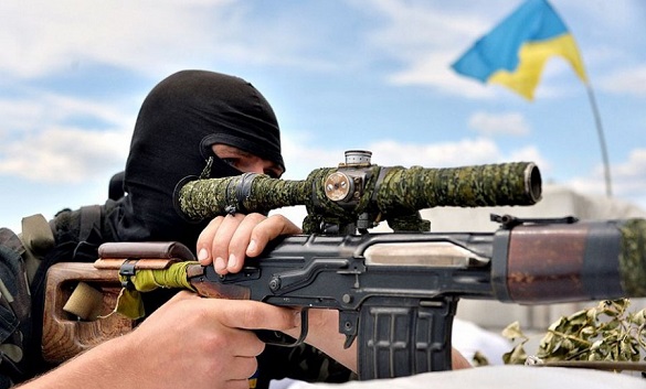 ДНР: ВСУ продолжают нарушать перемирие, в Горловке работает снайпер - «Новости Дня»