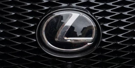 Lexus анонсировал необычный электрокар - «Спорт»