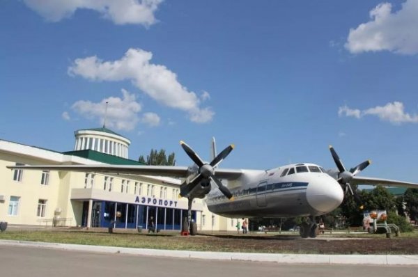 Аэропорт Саратова возобновил работу после инцидента с Як-42 - «Политика»