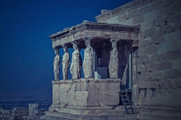Афинский Акрополь из-за сильной жары закрыли для посещений - «Происшествия»