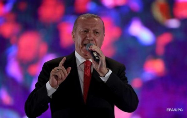 Эрдоган: Турция развернет С-400 к апрелю 2020 года
