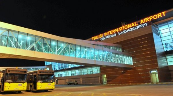 Грузинская авиакомпания будет совершать рейсы в Россию через Ереван - «Новости Дня»