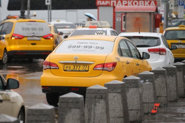 Курганец ограбил таксиста, чтобы заплатить другому водителю