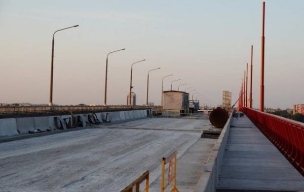 Мэр Днепра на два месяца закрыл мост после спора с Зеленским