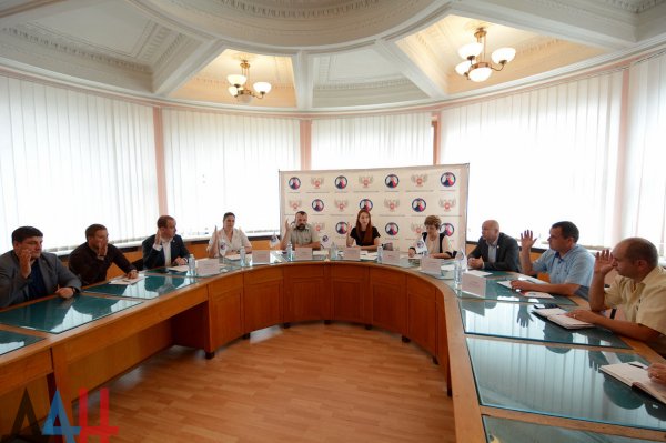 Общественная палата ДНР предложила схему работы местного самоуправления в Республике
