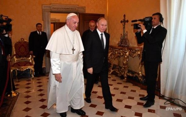 Папа Римский и Путин встретились в Ватикане