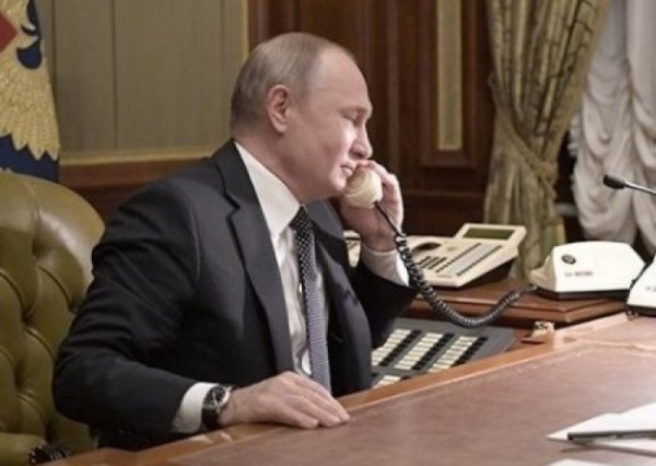 Песков раскрыл новые детали разговора между Путиным и Зеленским - «Военное обозрение»
