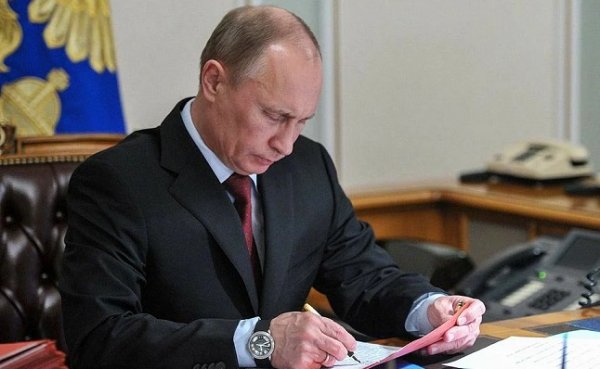 Путин распространил действие своего «паспортного» указа на весь Донбасс - «Новости Дня»