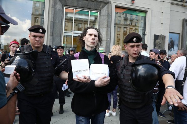 Сборище фриков: кто пришёл на митинг Навального - «Здоровье»