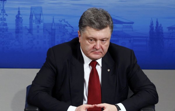 Сокрушительное фиаско: украинцев тошнит от Порошенко - «Здоровье»