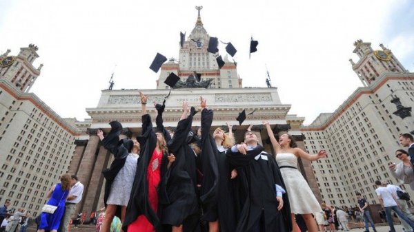 В Госдуму поступило предложение о введение бесплатного высшего образования в регионах - «Технологии»