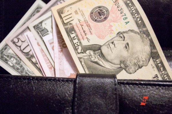 В Коркино бухгалтер техникума переводила деньги сирот на свои счета
