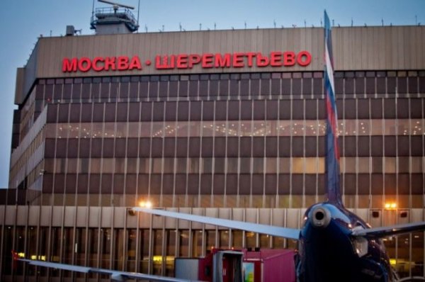 В Шереметьево трап повредил обшивку самолета Nordwind - «Происшествия»