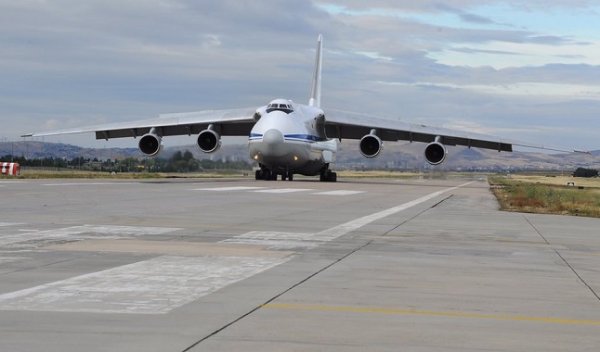 В Турции приземлился четвертый российский транспорт с компонентами С-400 - «Новости Дня»
