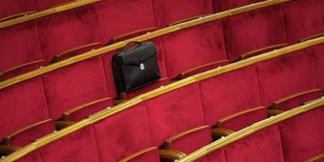 Новый парламент обновится примерно на три четверти состава - «Автоновости»