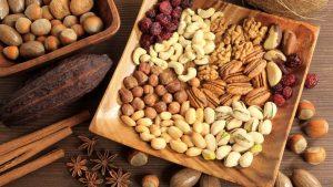 Орехи – вкусное средство от старости - «Новости дня»