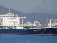 Пять иранских катеров пытались остановить британский танкер в Ормузском проливе - Военный Обозреватель - «Военные действия»