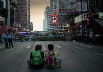 SCMP (Гонконг): жителям Гонконга и материкового Китая все труднее понимать друг друга из-за разных ценностей - «Политика»