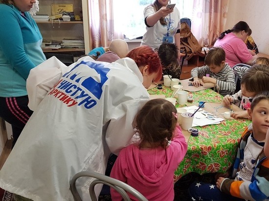 В детской больнице Мурманска состоялось эколого-творческая акция